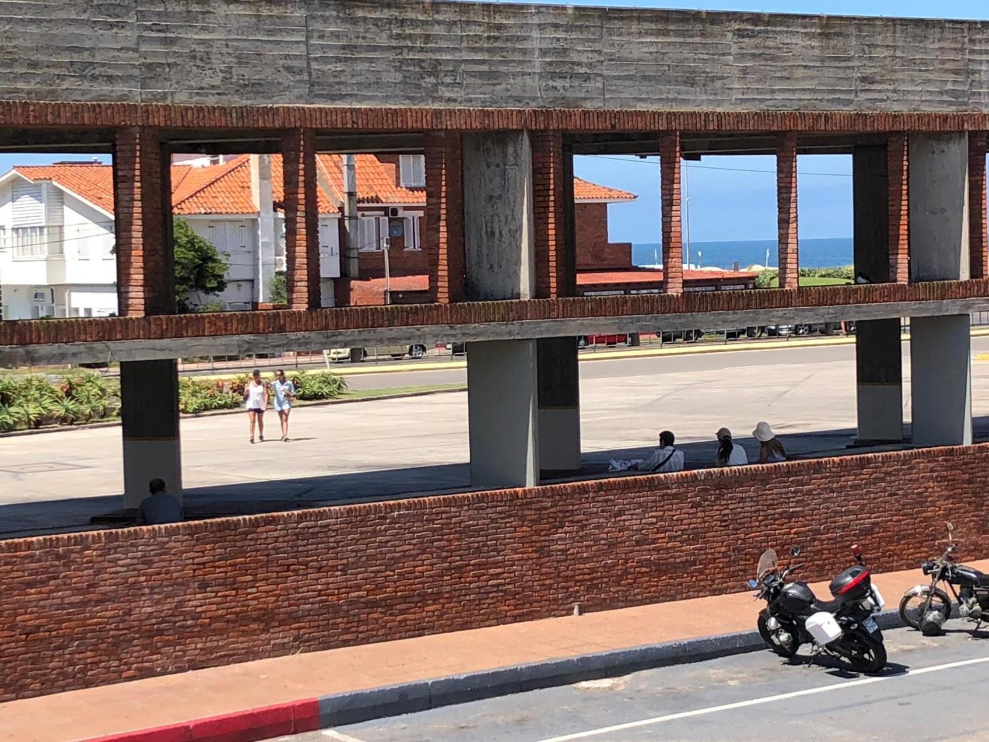 Hotel Gaudi Punta del Este Zewnętrze zdjęcie