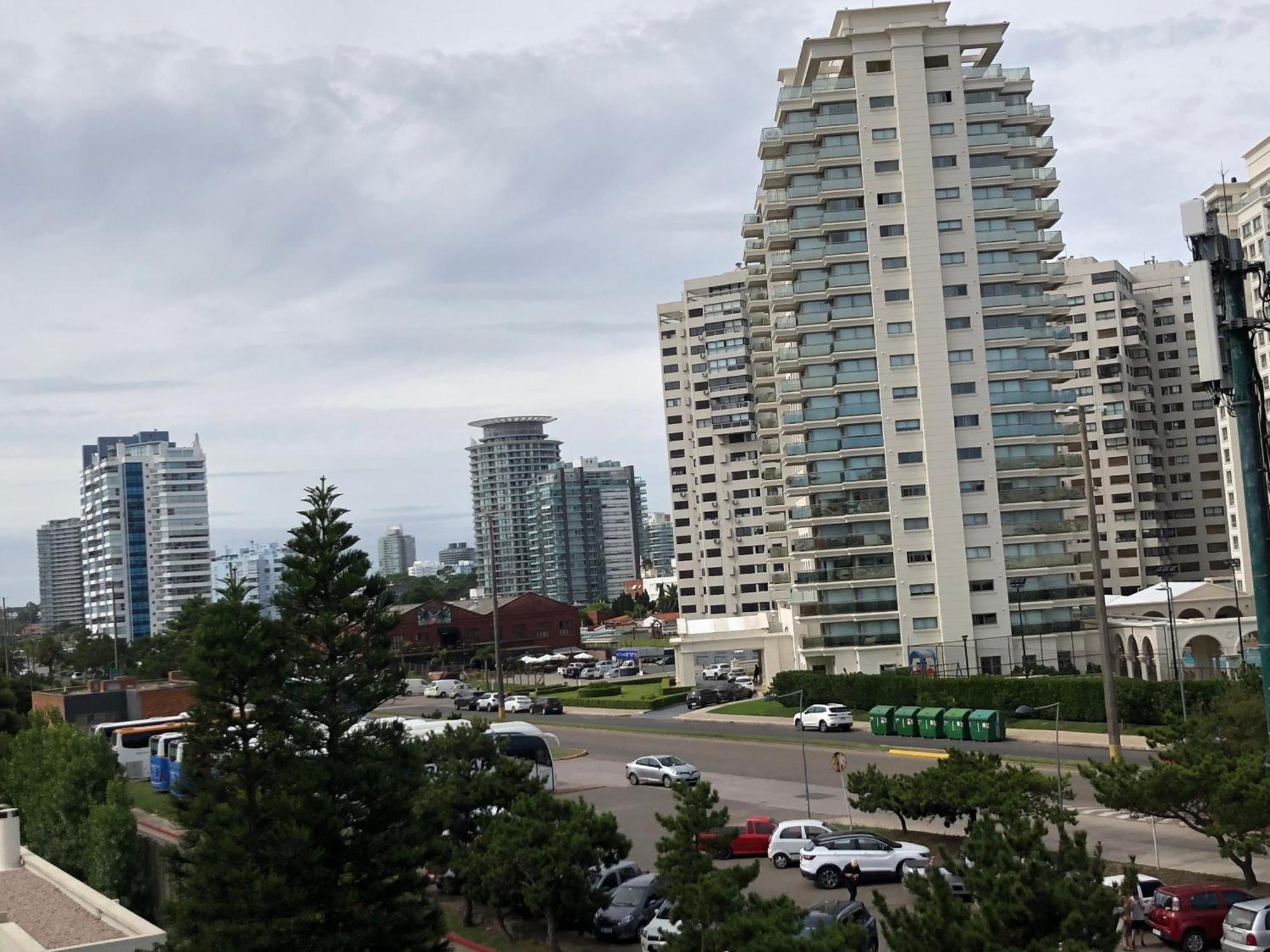 Hotel Gaudi Punta del Este Zewnętrze zdjęcie